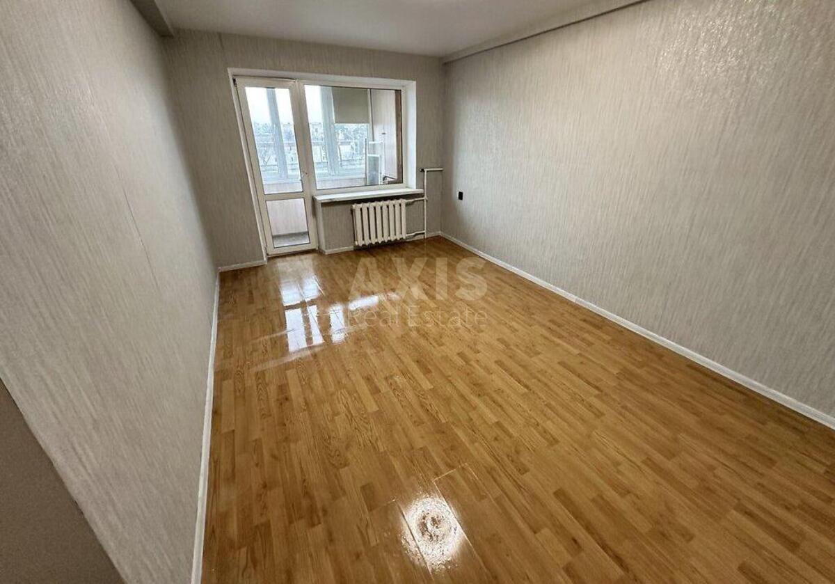 2к квартира бул. Перова 100