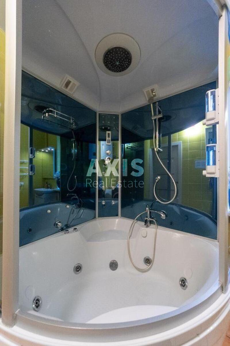 3к квартира ул. Бассейная 104889212