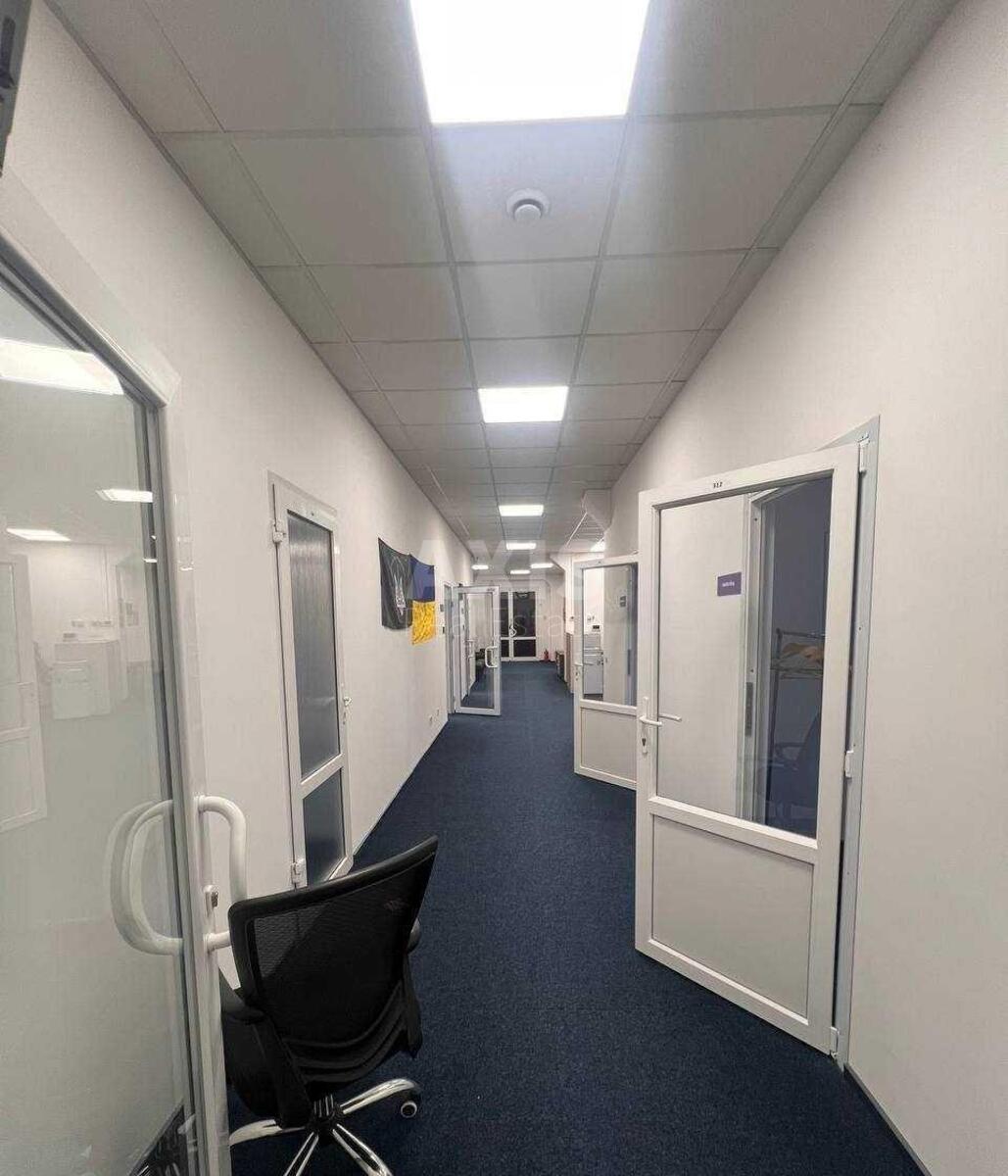 Office vul. Lejpcyz'ka 15, 575m2618545