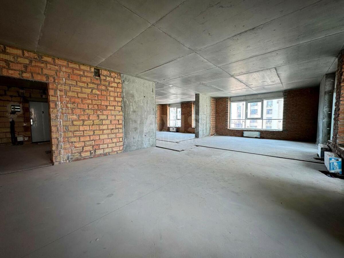 4k apartment vul. Antonovycha 10962251