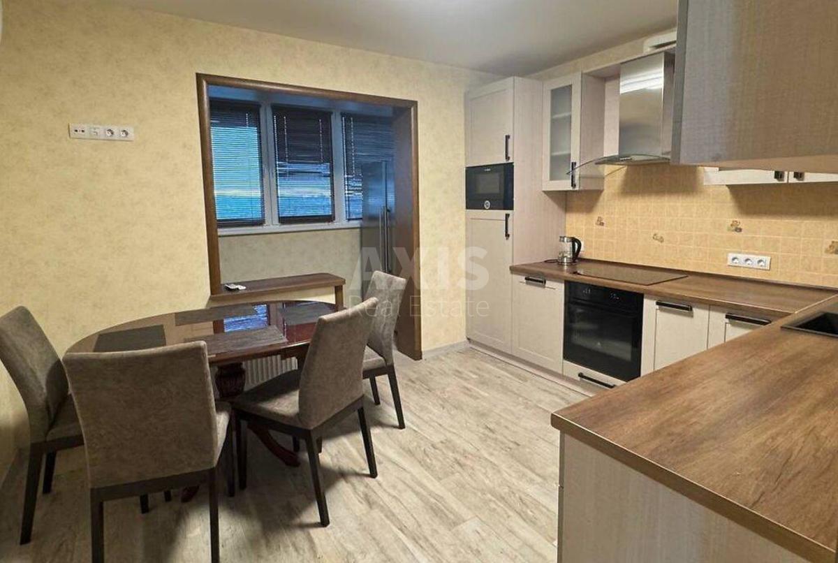 2k apartment vul. Vashhenka Grygorija 1