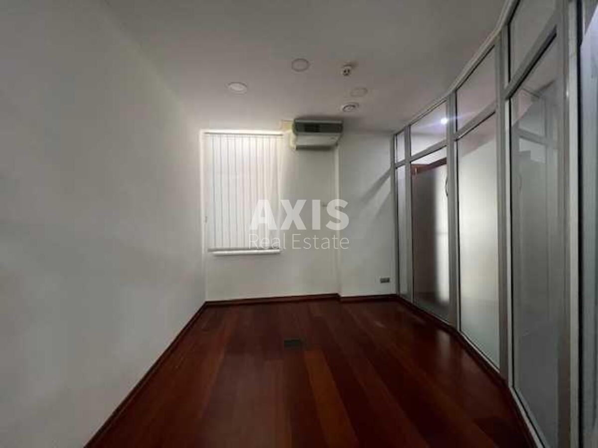 Office vul. Gonchara Olesja 57Б, 320m2543794