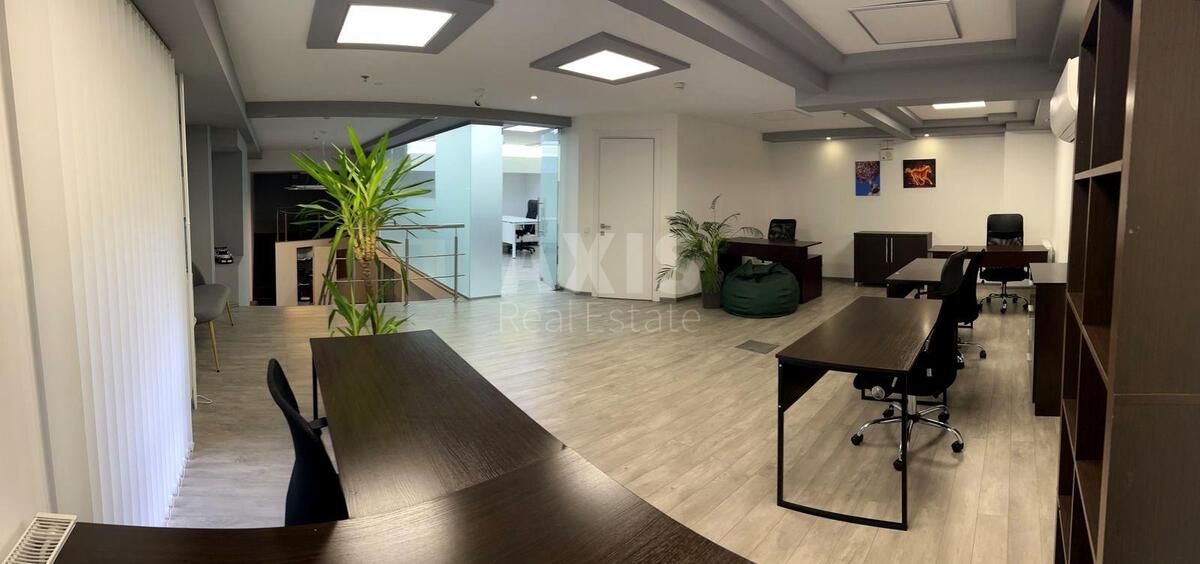Office vul. Saksagans'kogo 70, 385m2593844