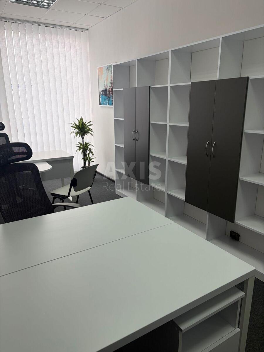 Office vul. Esplanadna 20, 58m2634319