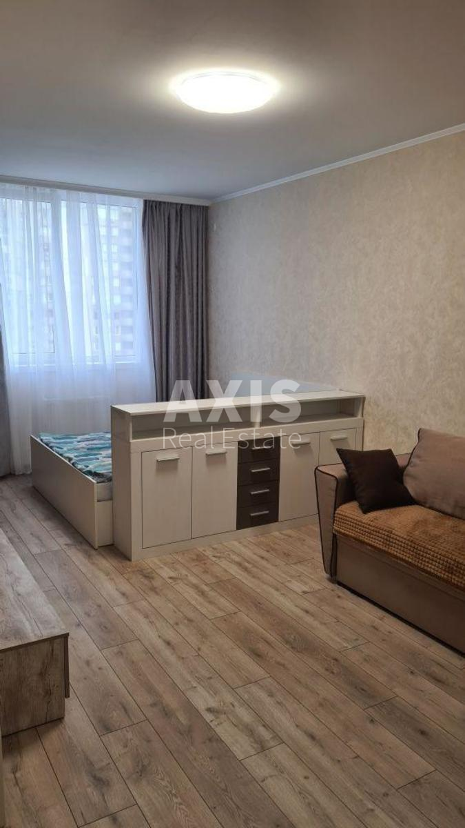 1k apartment vul. Revuc'kogo 40449770