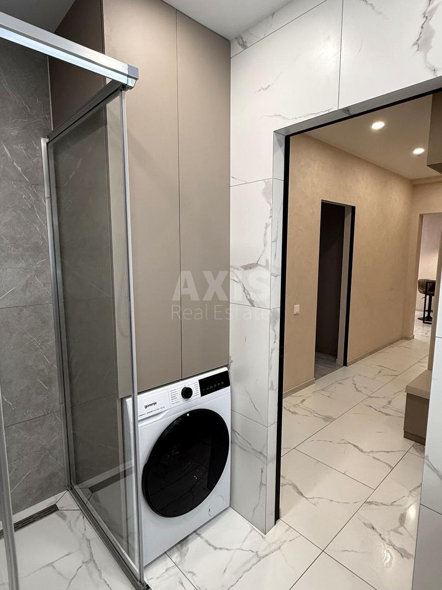 2k apartment vul. Myhajla Maksymovycha 246272015