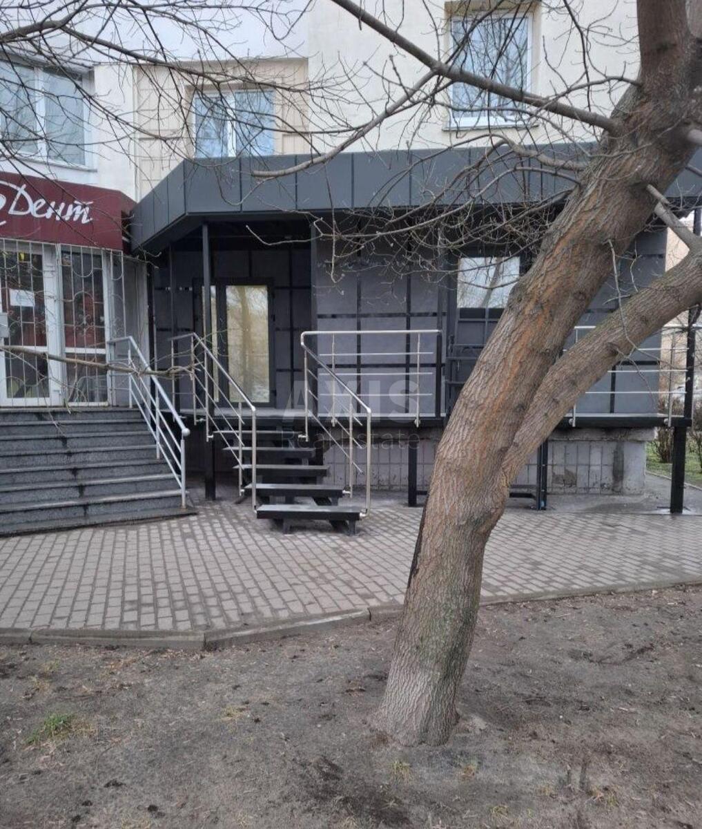 Объект торговли ул. Бальзака Оноре де 55, 73м2