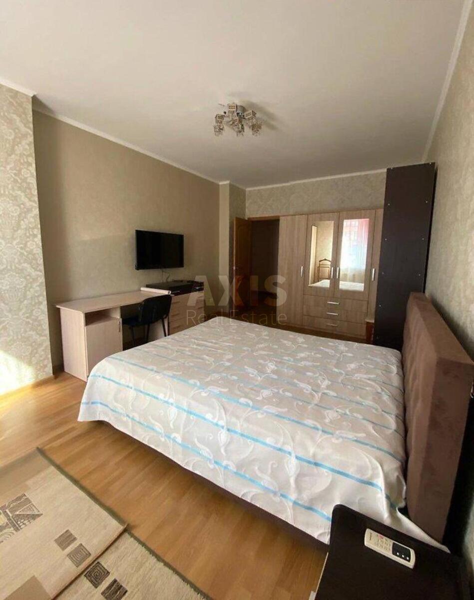2к квартира ул. Полтавская 104