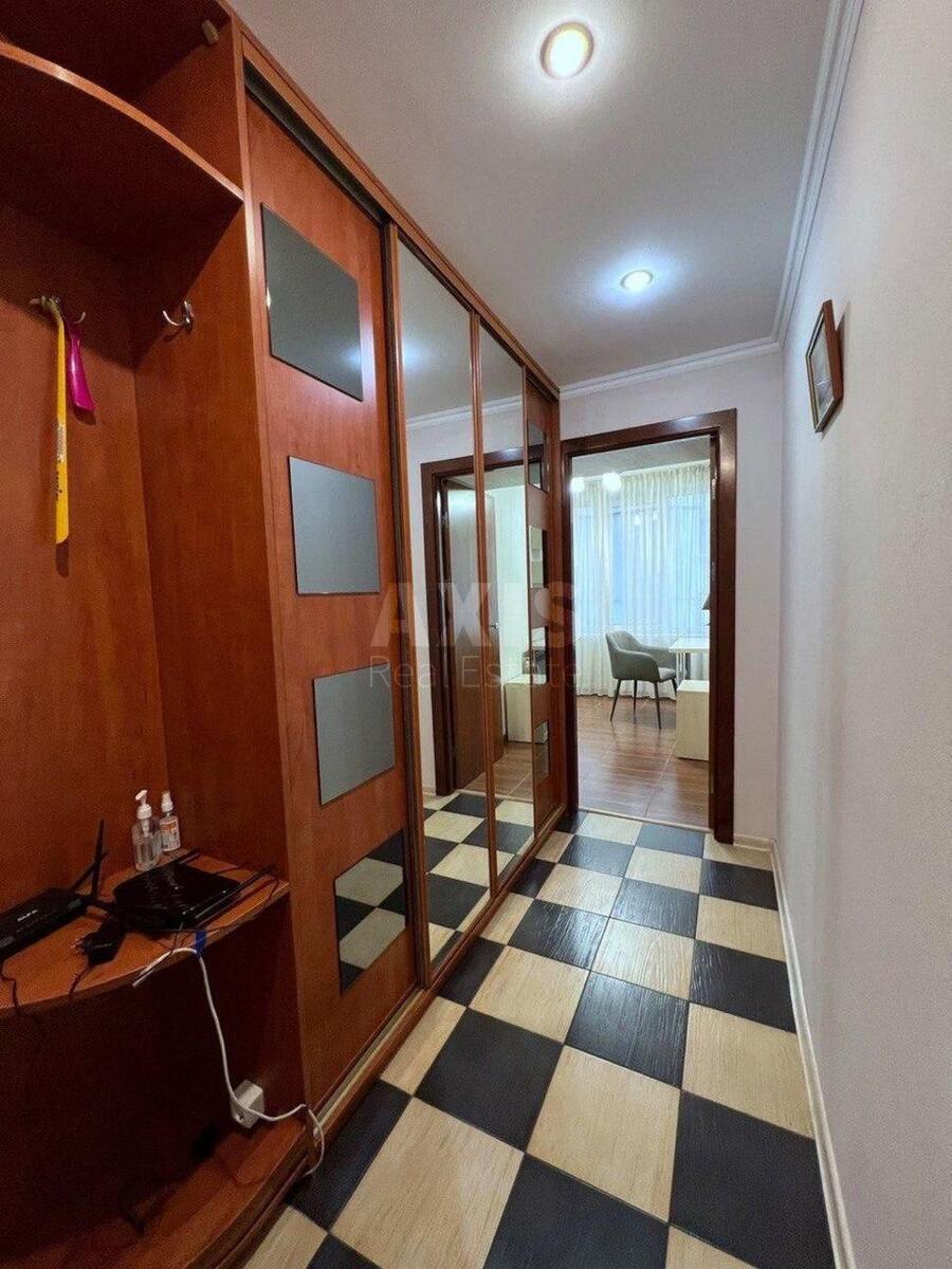 1k apartment vul. Tymoshenka Marshala 2/46