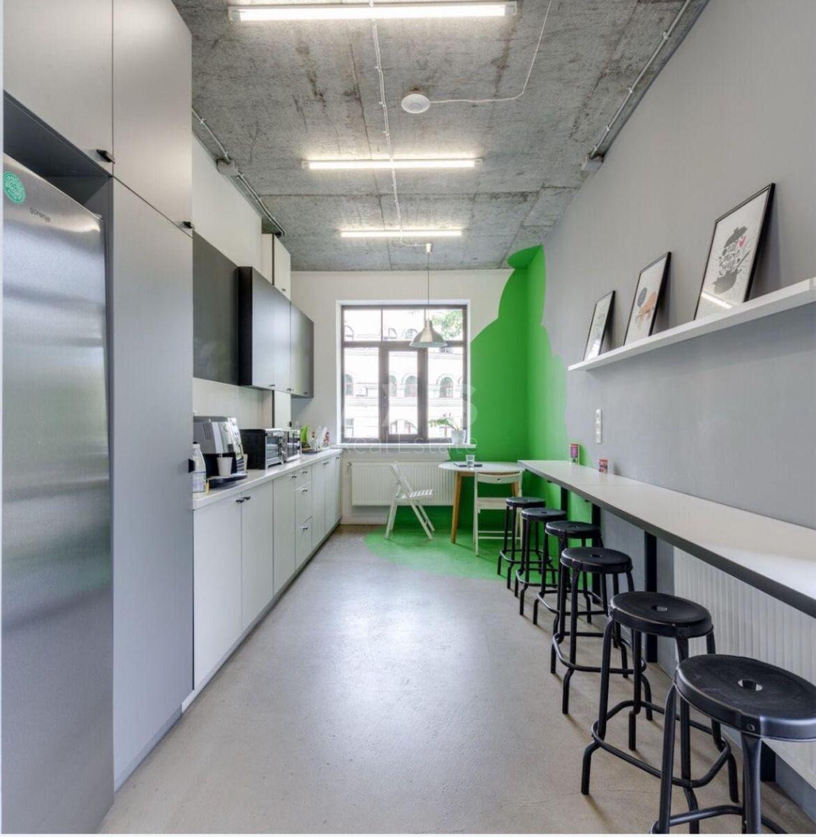 Office vul. Vozdvyzhens'ka 51А, 250m2586911