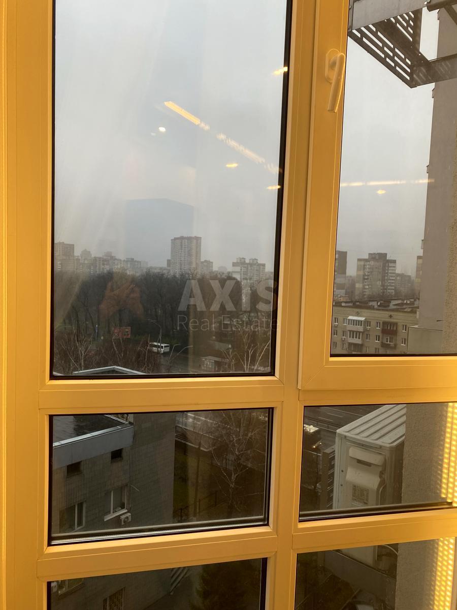 2k apartment pr-t Berestejskij 109631942