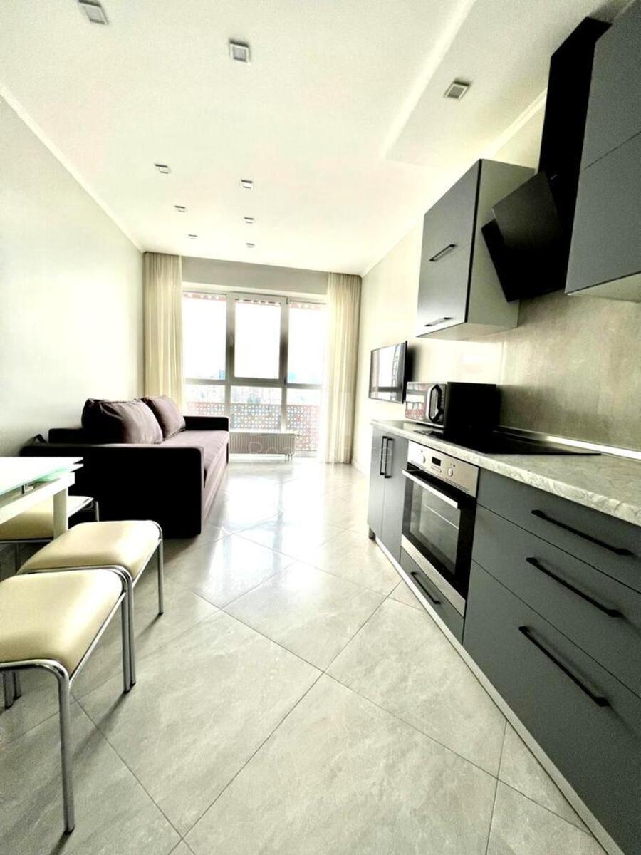 1k apartment vul. Lypkivs'kogo Vasylja Mytropolyta 16Б63278