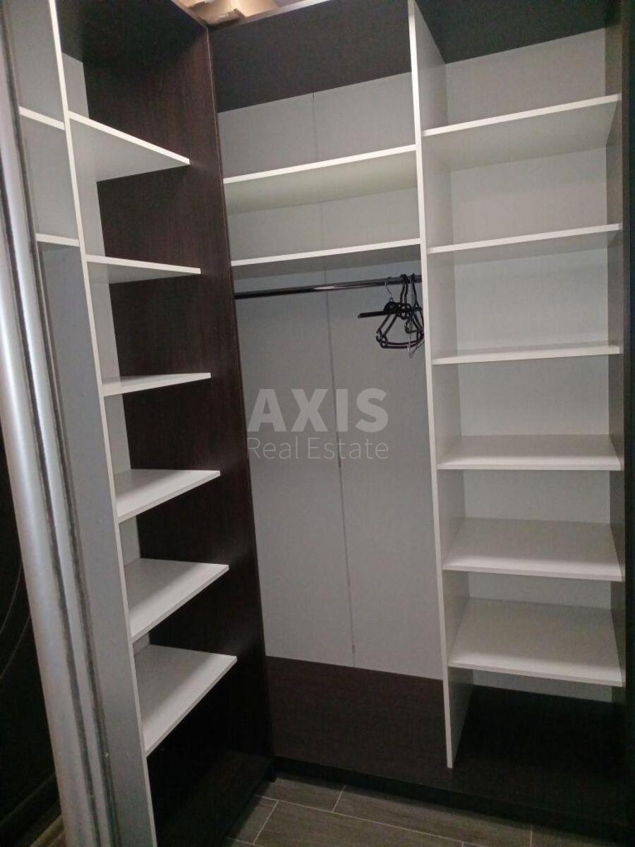 1k apartment vul. Myhajla Maksymovycha 38