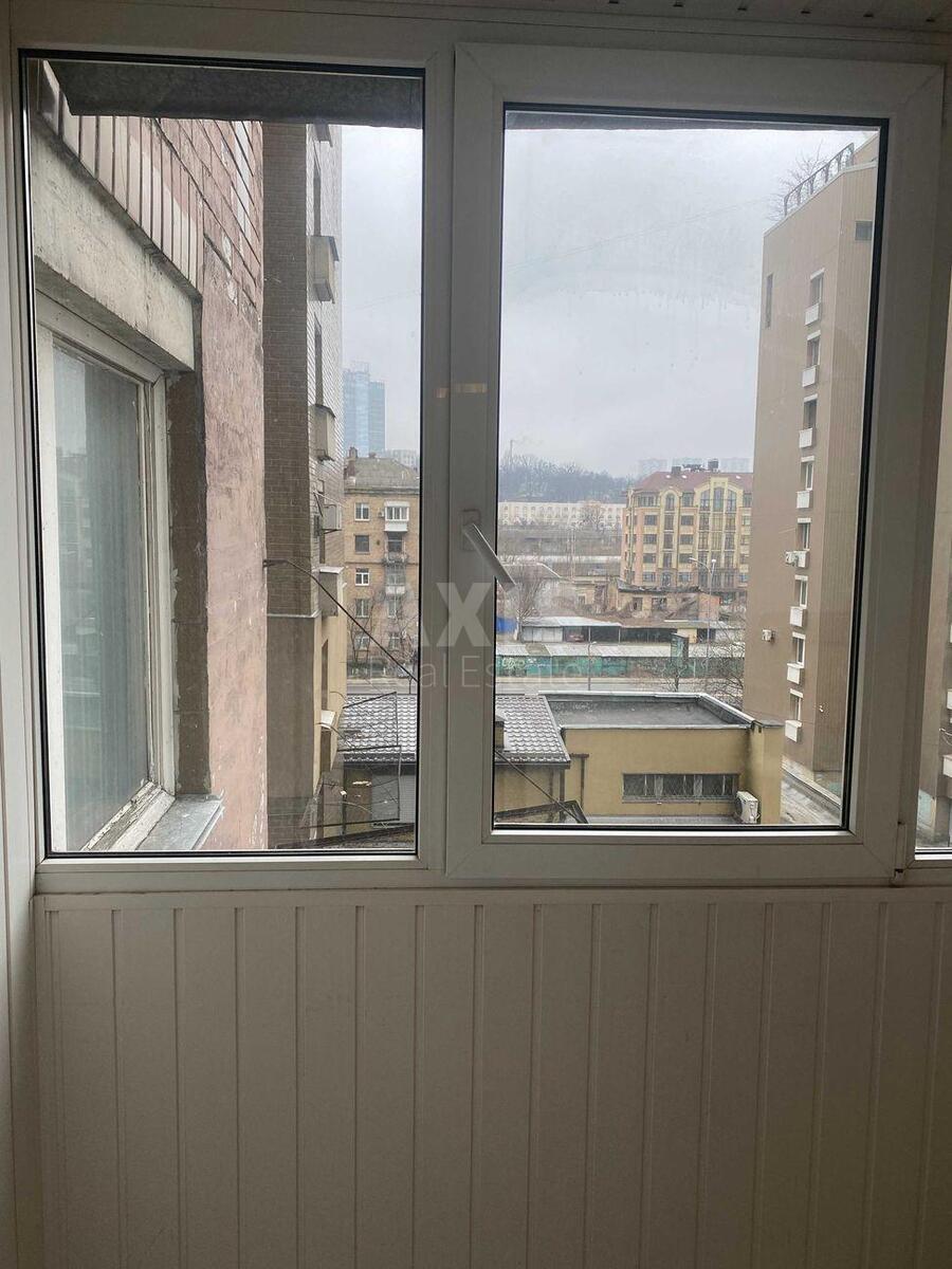 2k apartment vul. Antonovycha 8813