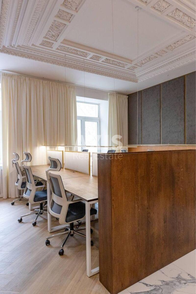 Office vul. Irynyns'ka 5/24, 682m2