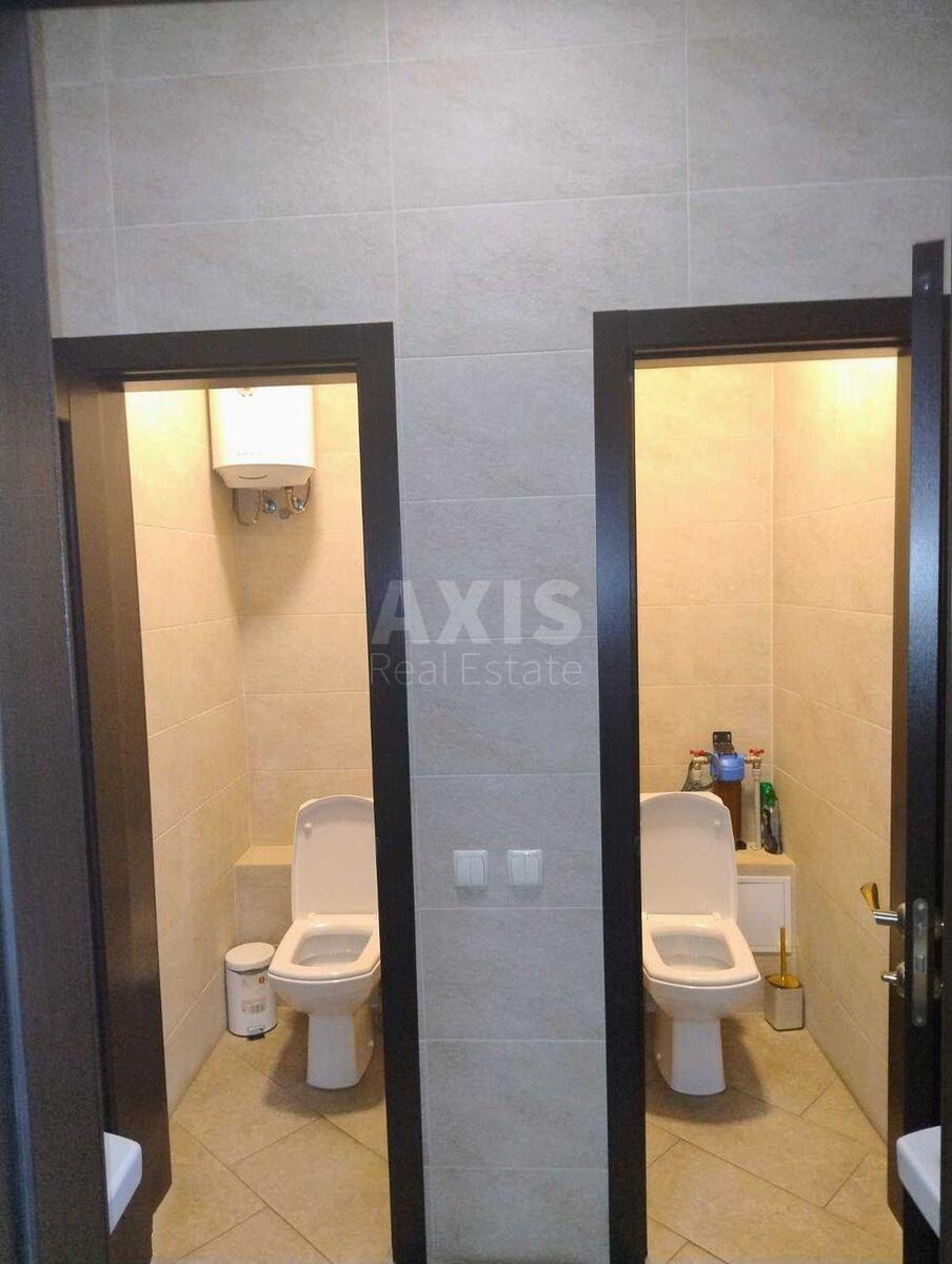 Office vul. Shhekavyc'ka 53, 150m26