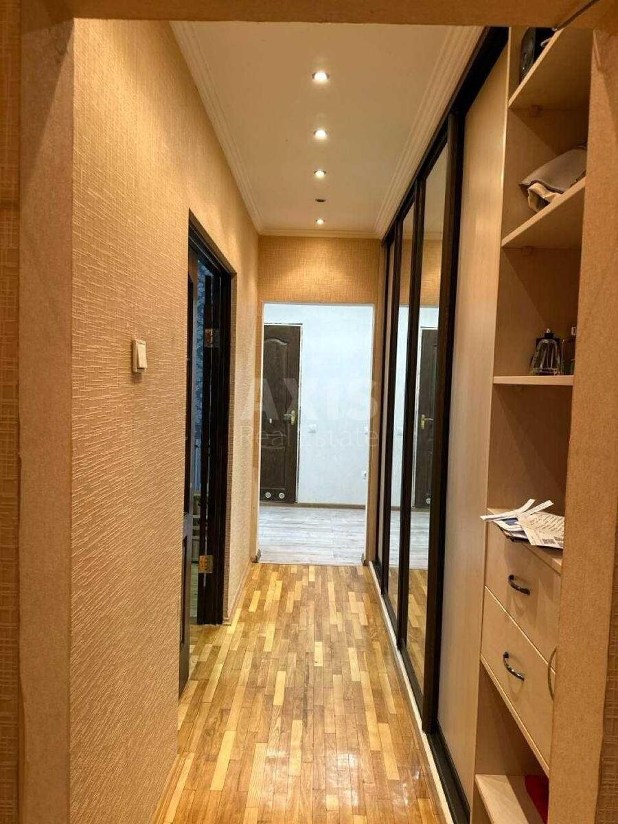 3к квартира ул. Панча Петра 11596436