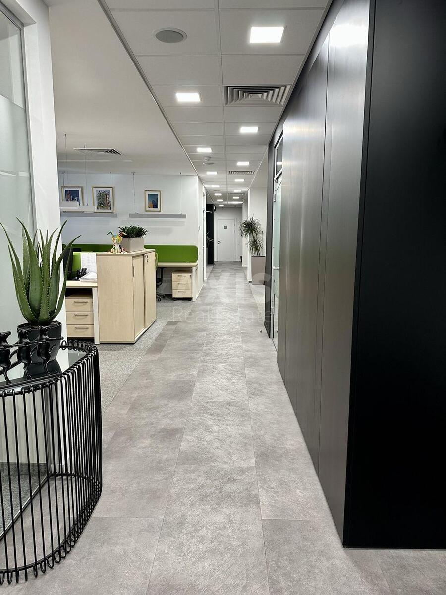 Office pl. Sportyvna 3, 210m2597062