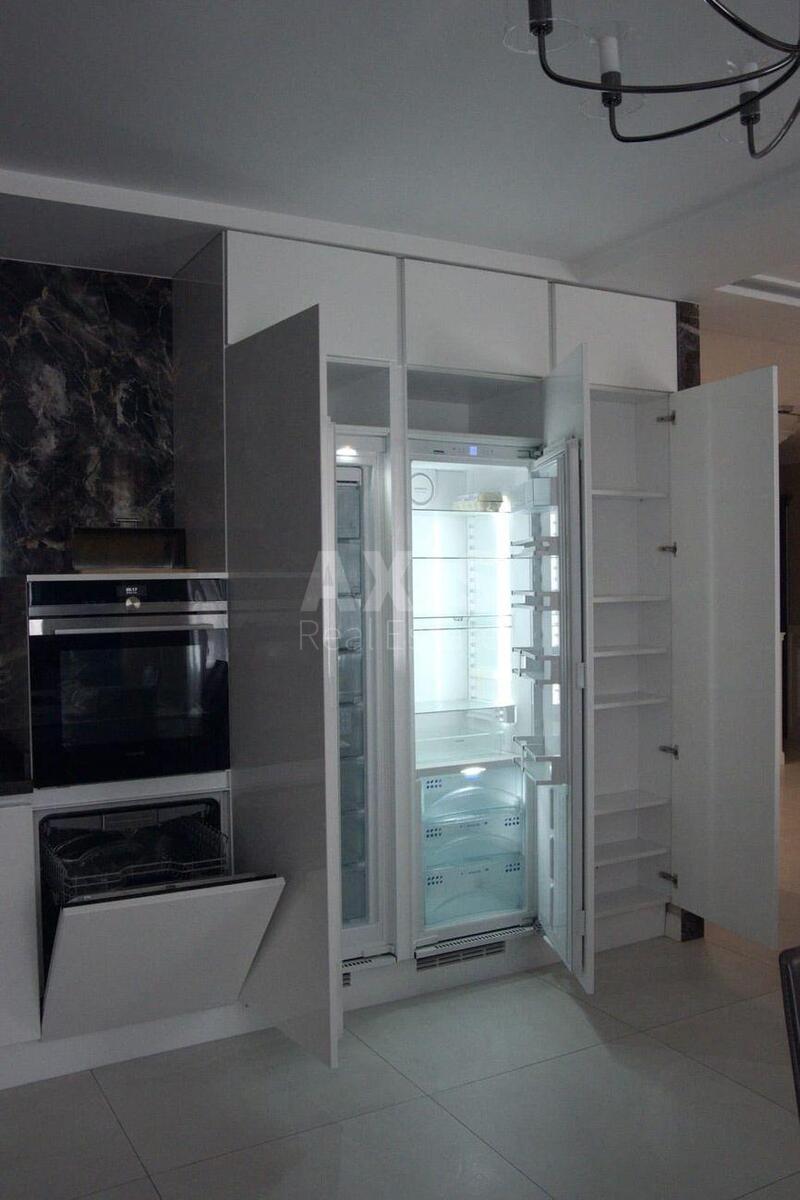 Office vul. Dmytrivs'ka 75, 115m21