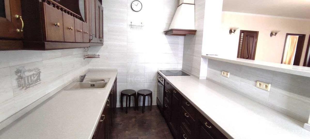 3k apartment vul. Rudans'kogo Stepana 4Б8