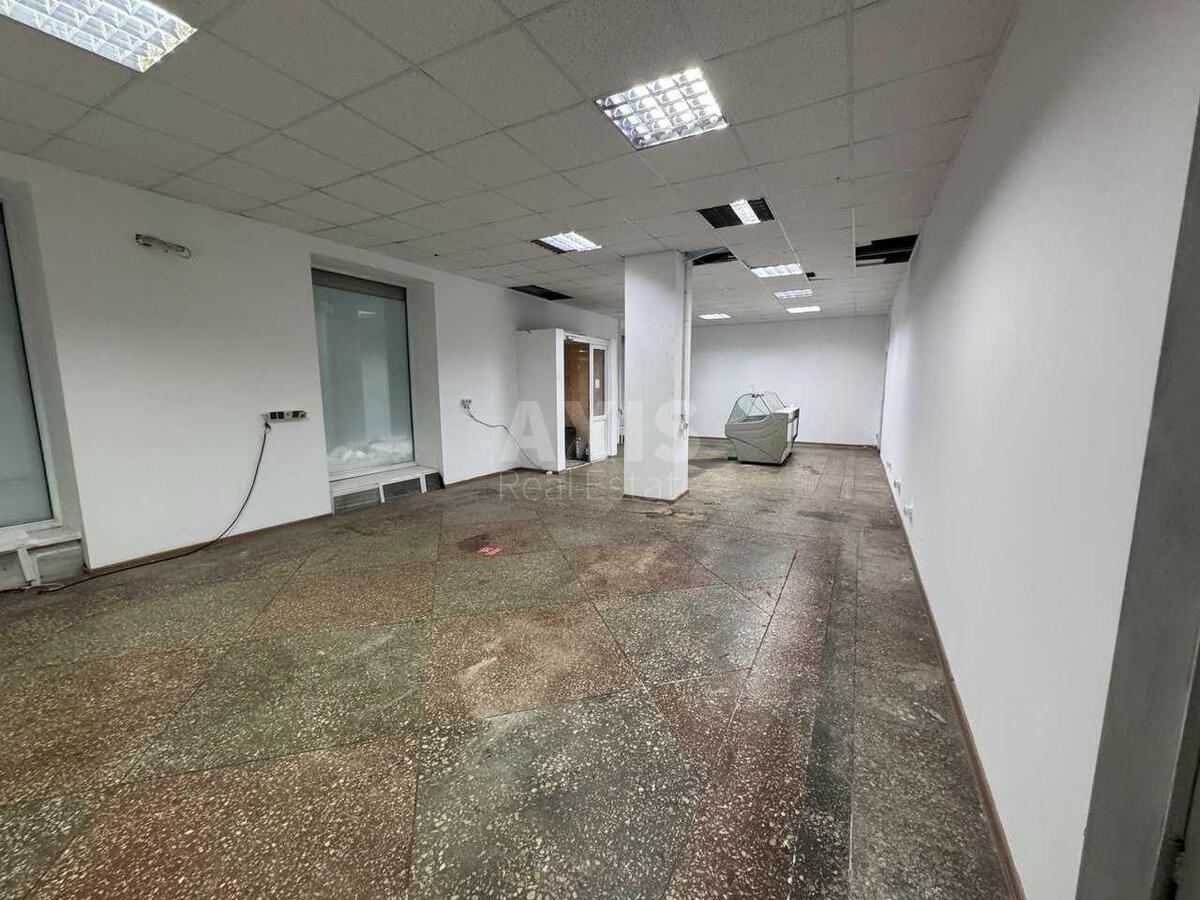 Trade object vul. Lypkivs'kogo Vasylja Mytropolyta 40, 300m2616891