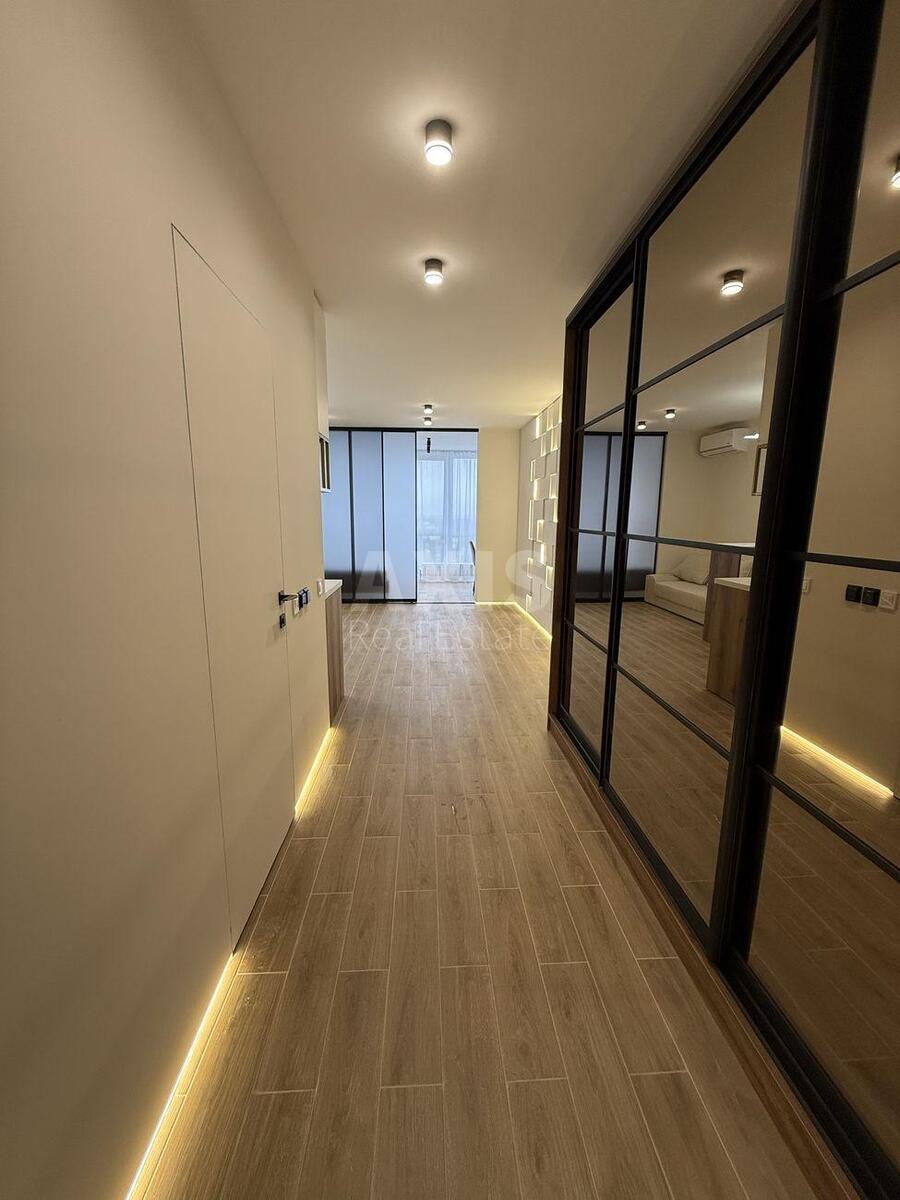 2k apartment vul. Bulahovs'kogo Akademika 26197013