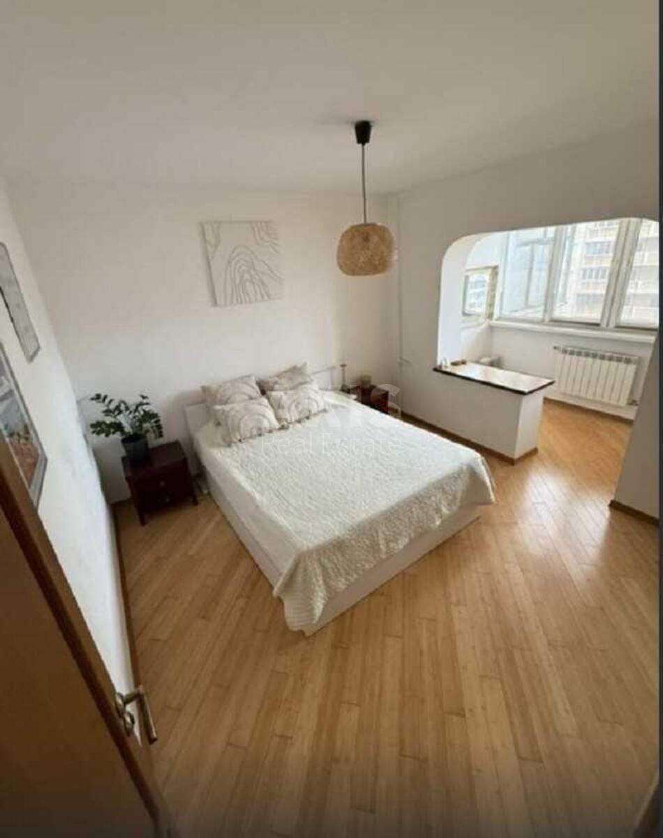2k apartment pr-t Grygorenka Petra 36622303