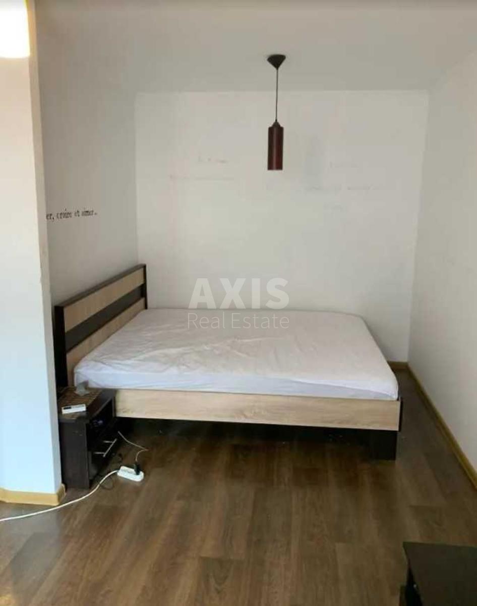 1k apartment pr-t Bazhana Mykoly 5В4