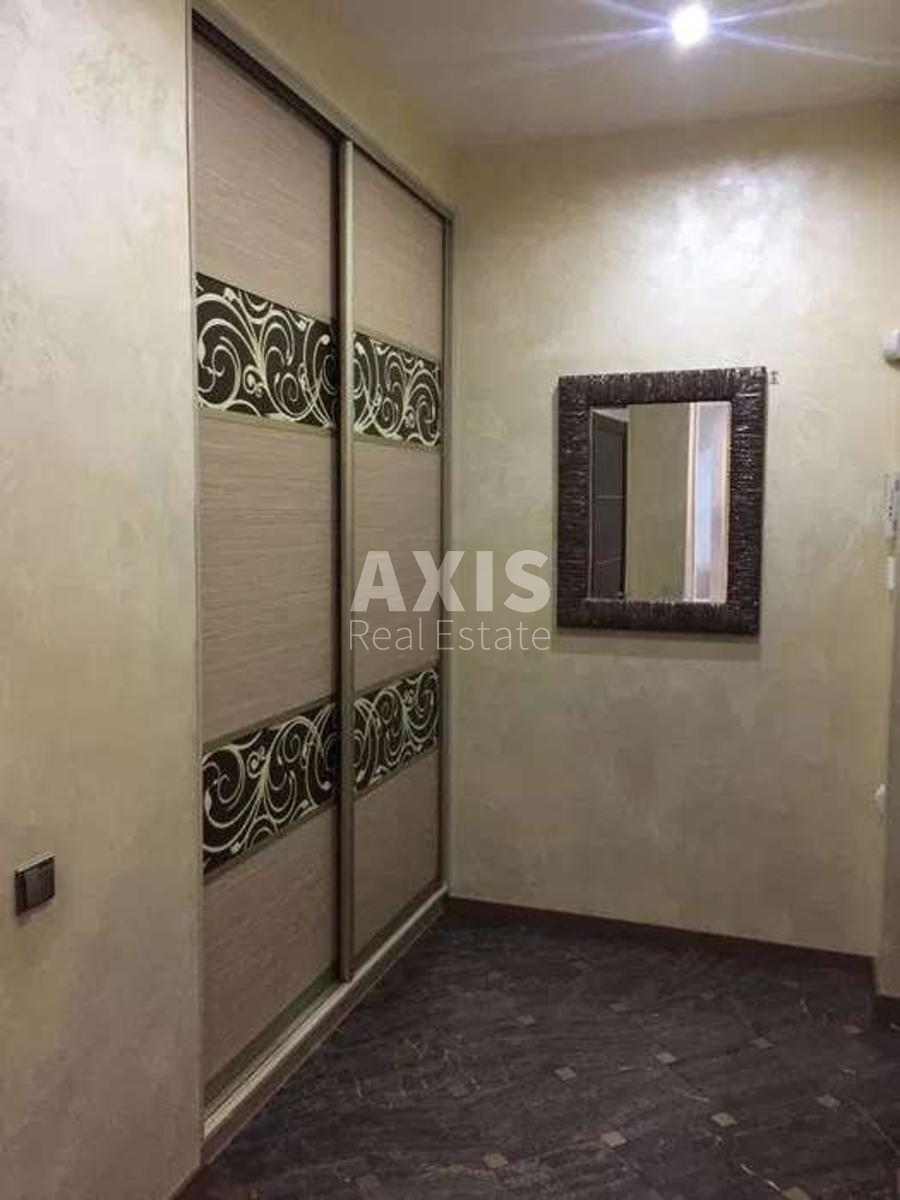 3k apartment vul. Vyshgorods'ka 454