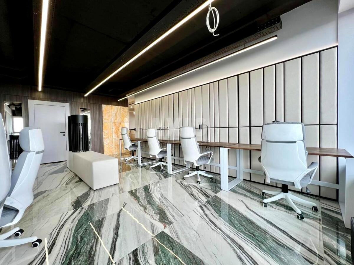 Office uzv. Klovs'kyj 7А, 369m2593317