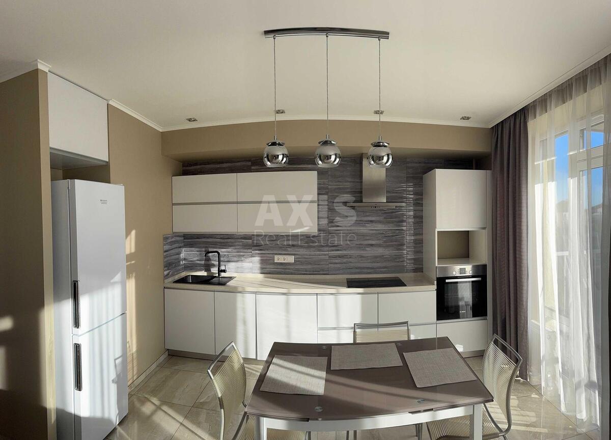 2k apartment vul. Oleksandra Olesja 3