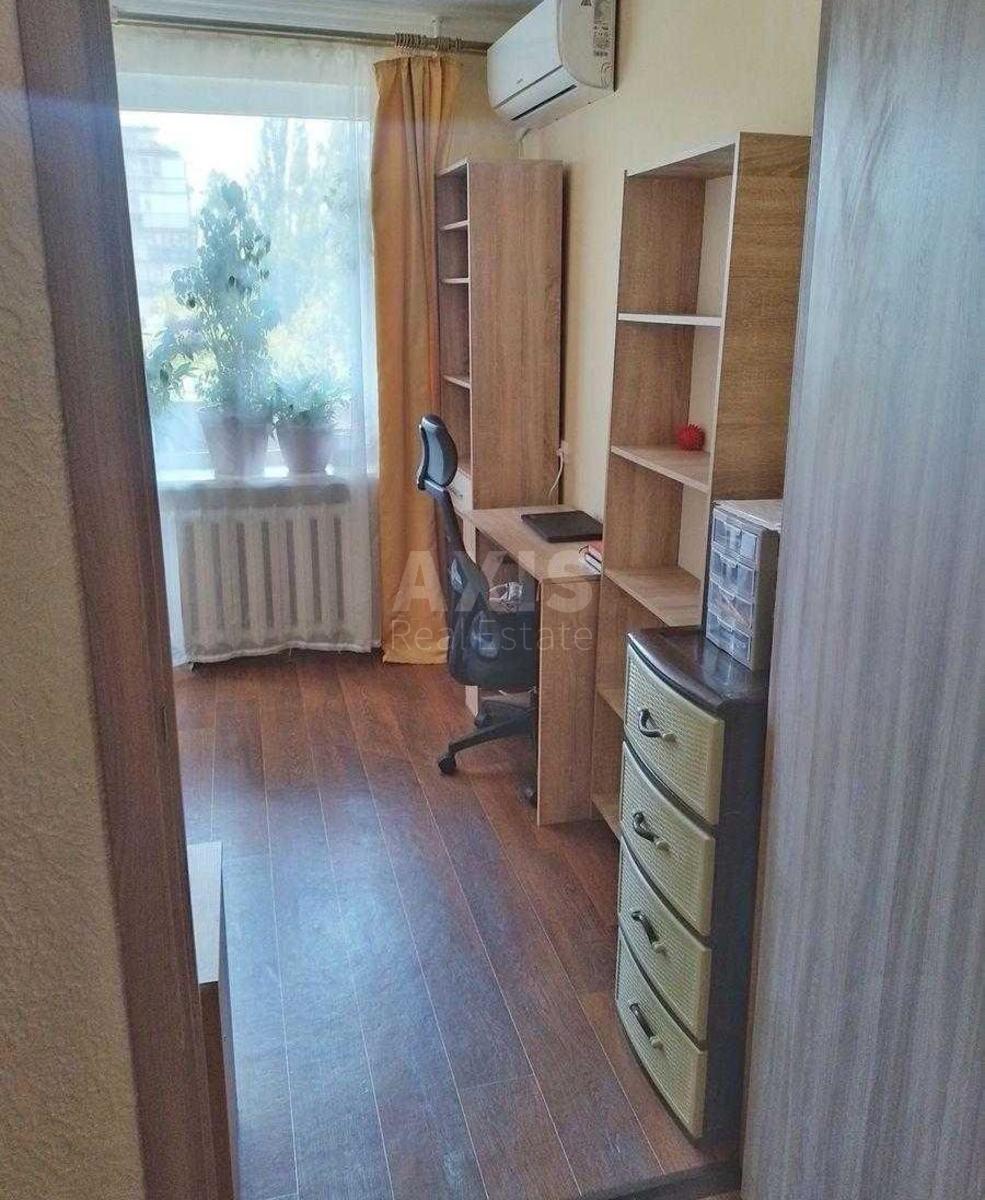 1k apartment vul. Bulgakova 8