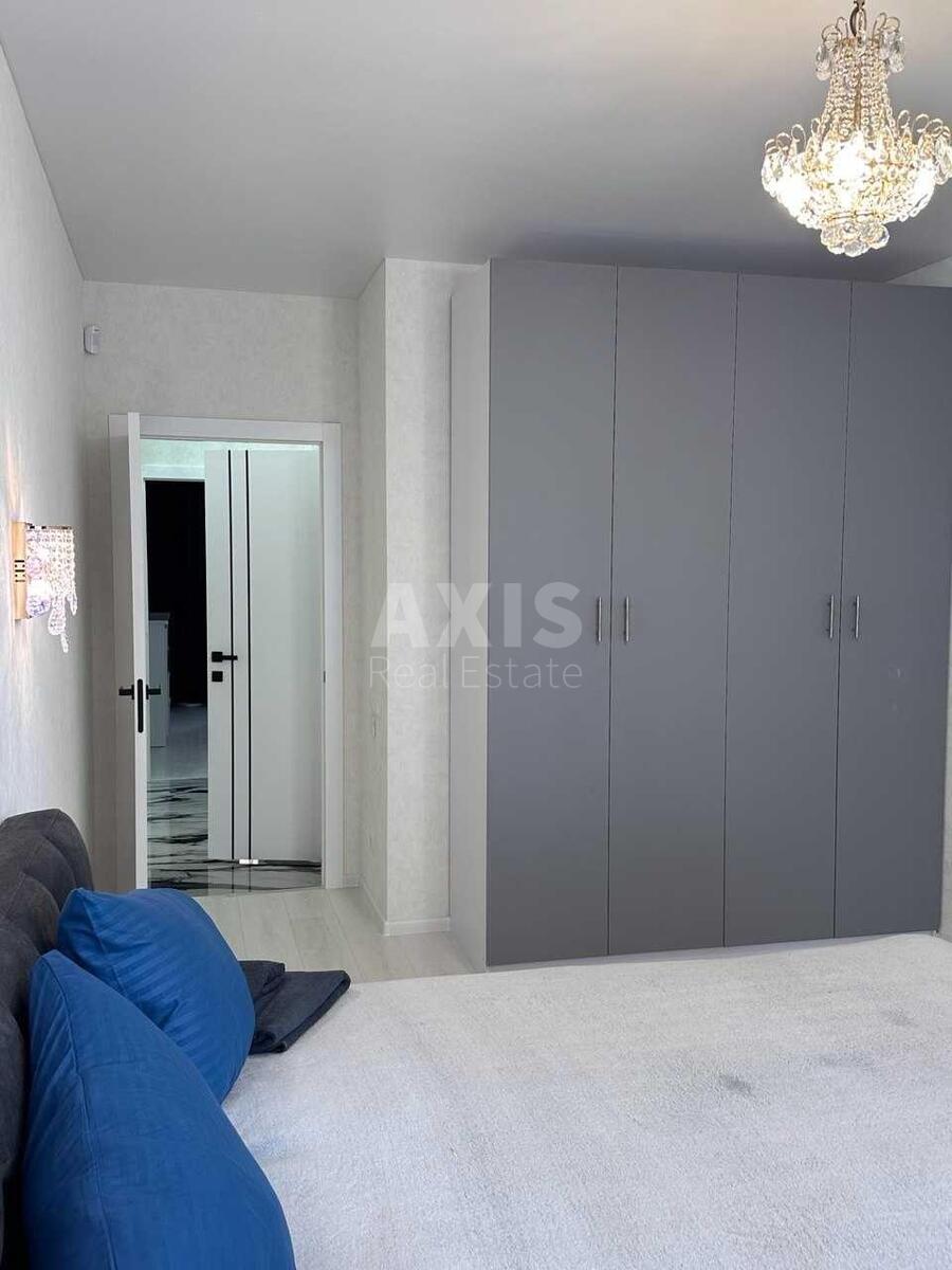 3к квартира ул. Олеся Бердника 1В587683