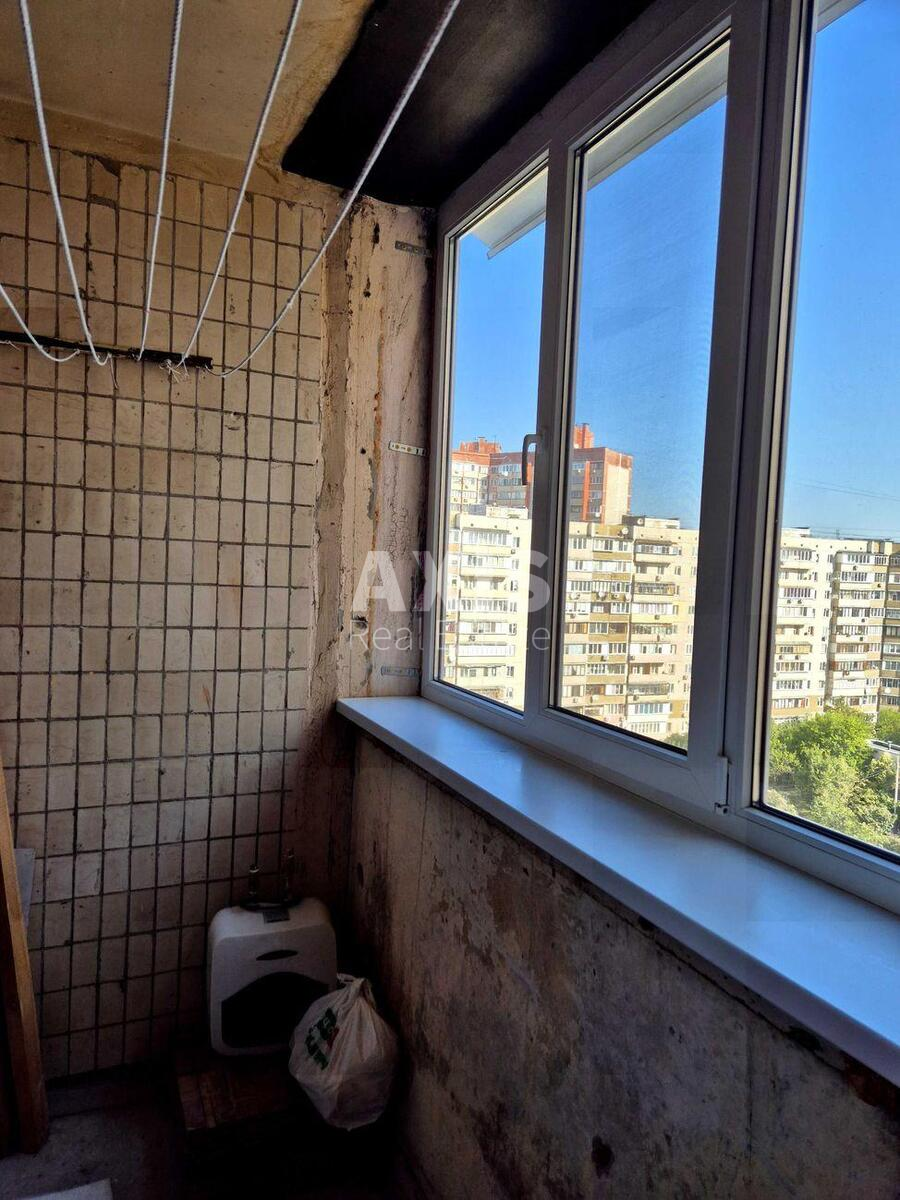 3k apartment vul. Myloslavs'ka 23606814