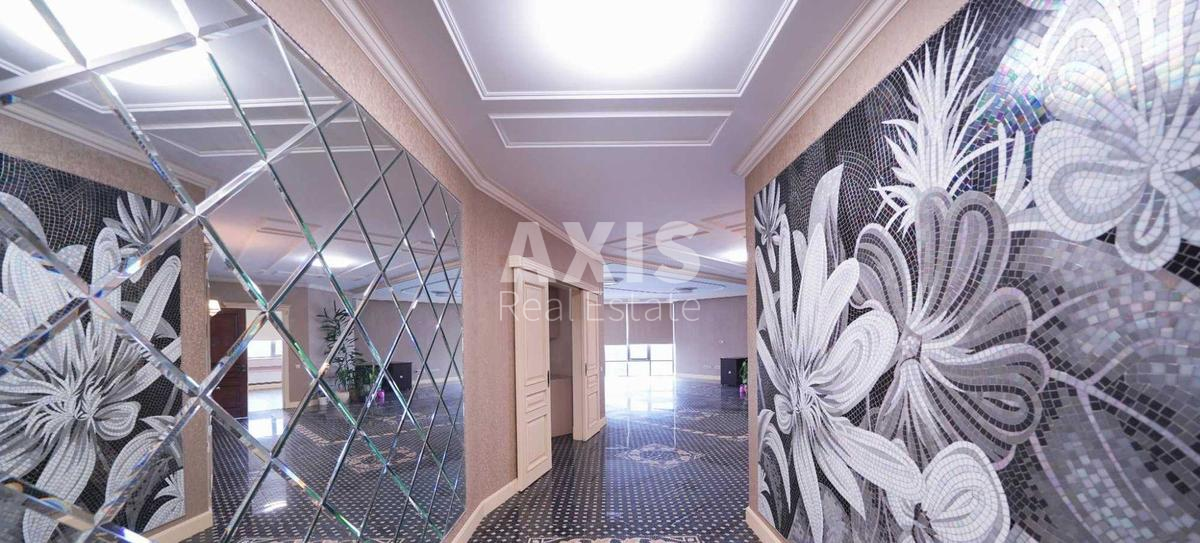 Office vul. Velyka Vasyl'kivs'ka 72, 243m2320242