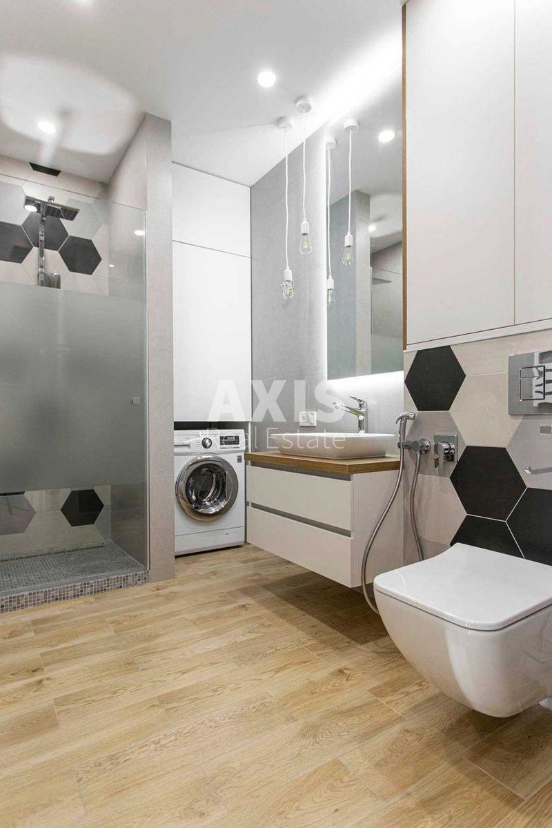 3k apartment vul. Velyka Vasyl'kivs'ka 1395