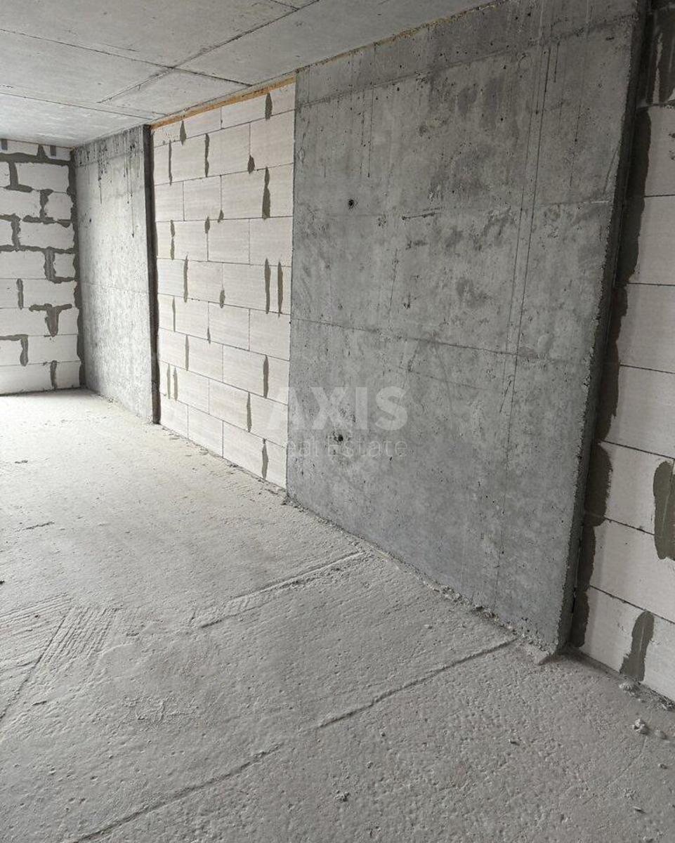 1k apartment vul. Bulahovs'kogo Akademika 20
