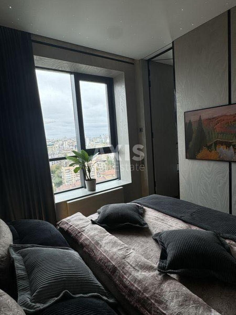 1k apartment vul. Antonovycha 1095586310