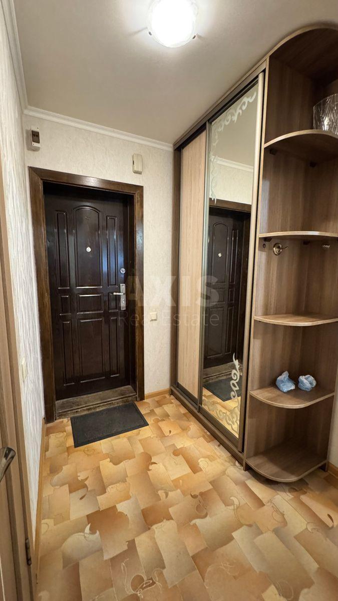 1к квартира спуск Кловский 207