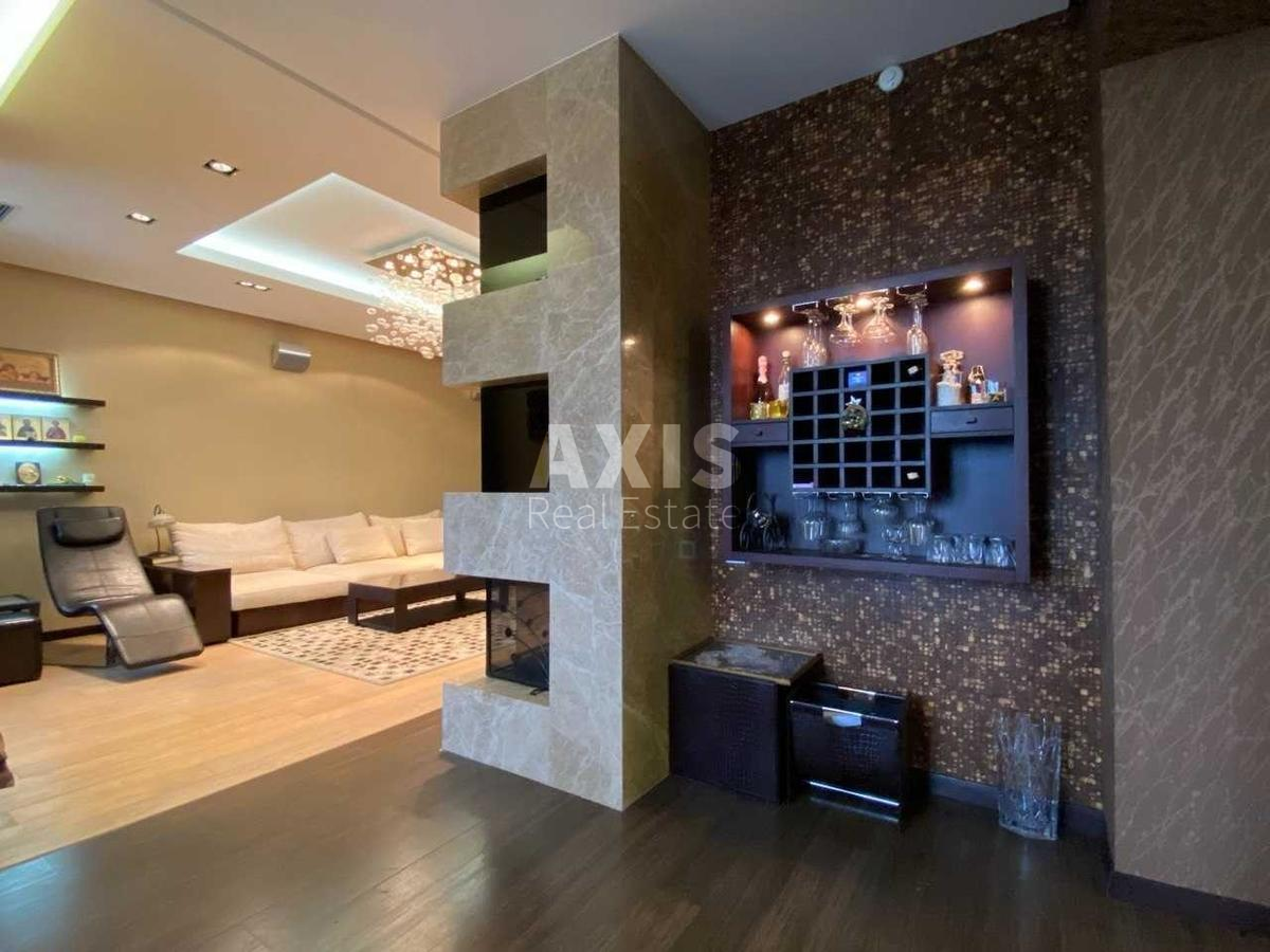 4k apartment pr-t Golosii'vs'kyj 68437204