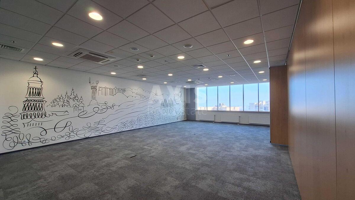 Office vul. Moskovs'ka 32/2, 1373m26