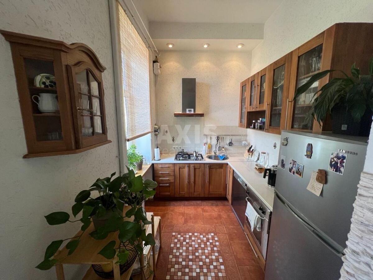 3k apartment vul. Alma-Atyns'ka 99/26