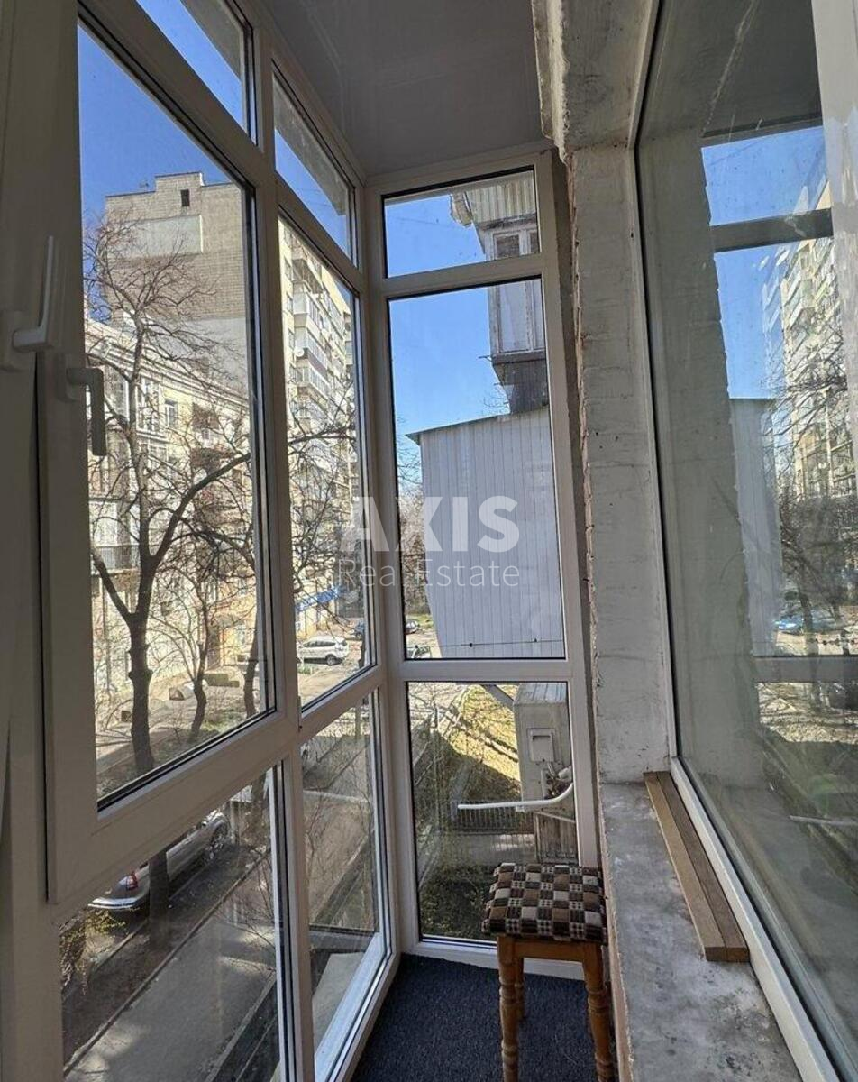 3k apartment prov. Gordienka Kostjantyna 33
