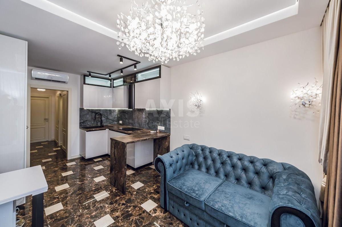 1k apartment vul. Saljutna 2Б1