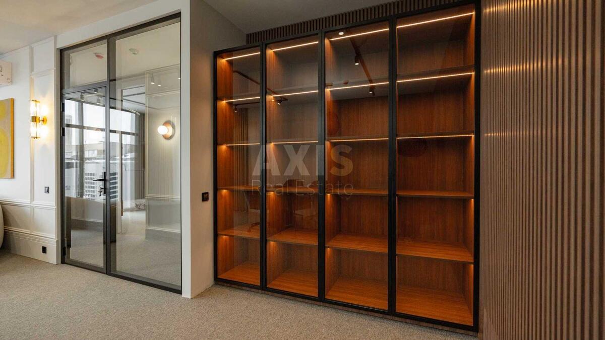 Office vul. Bul'varno-Kudrjavs'ka 15, 171m27