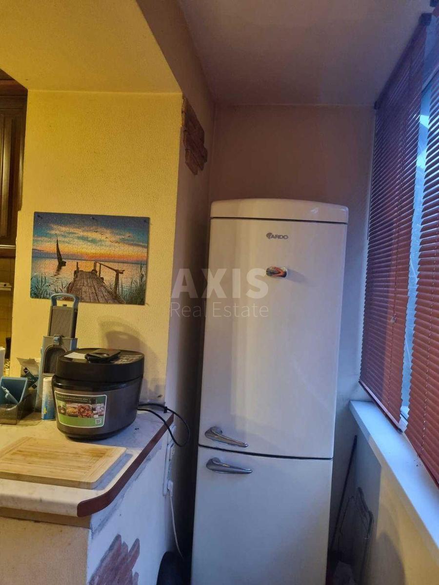 1k apartment vul. Majborody Platona 214