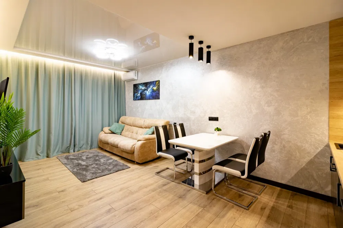 1k apartment pr-t Berestejskij 5Б460282