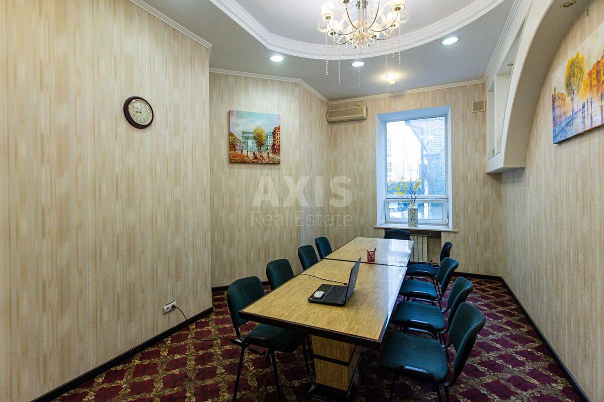 Офис ул. Рогнединская 3, 160м22