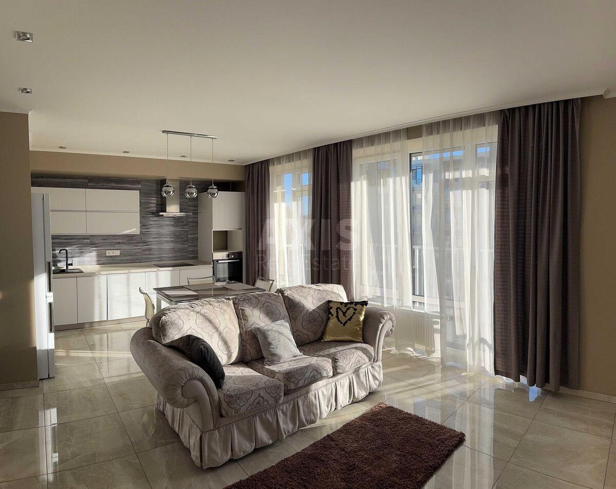2k apartment vul. Kavaleridze Ivana 70