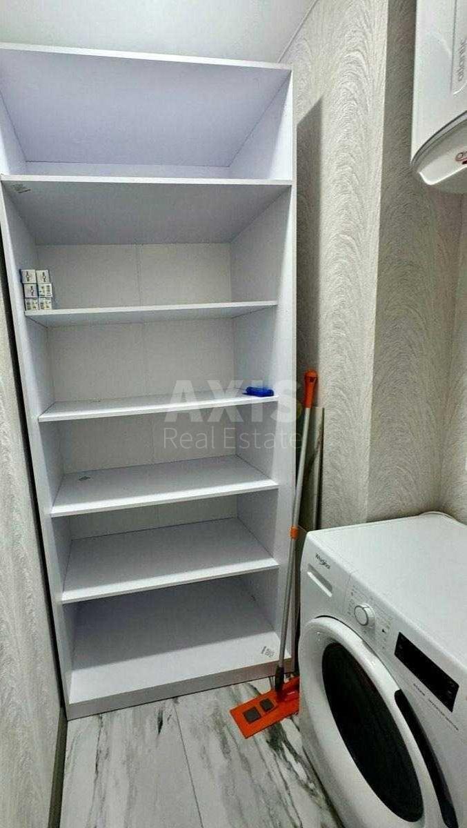 2к квартира ул. Причальная 12628953